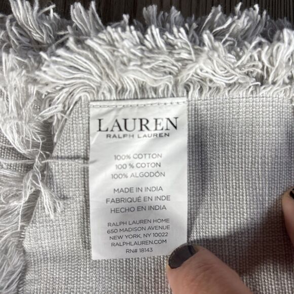 Ralph Lauren Home Light Gray Fringe Placemats Set Of 4 - Picture 7 of 8